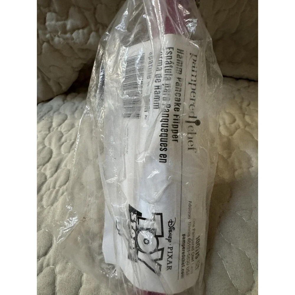 New Pampered Chef Disney Pixar Toy Story 4 - Hamm Pancake Flipper (#100115)